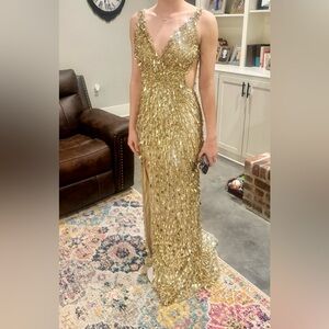 Sherri Hill Style: 54912; gold